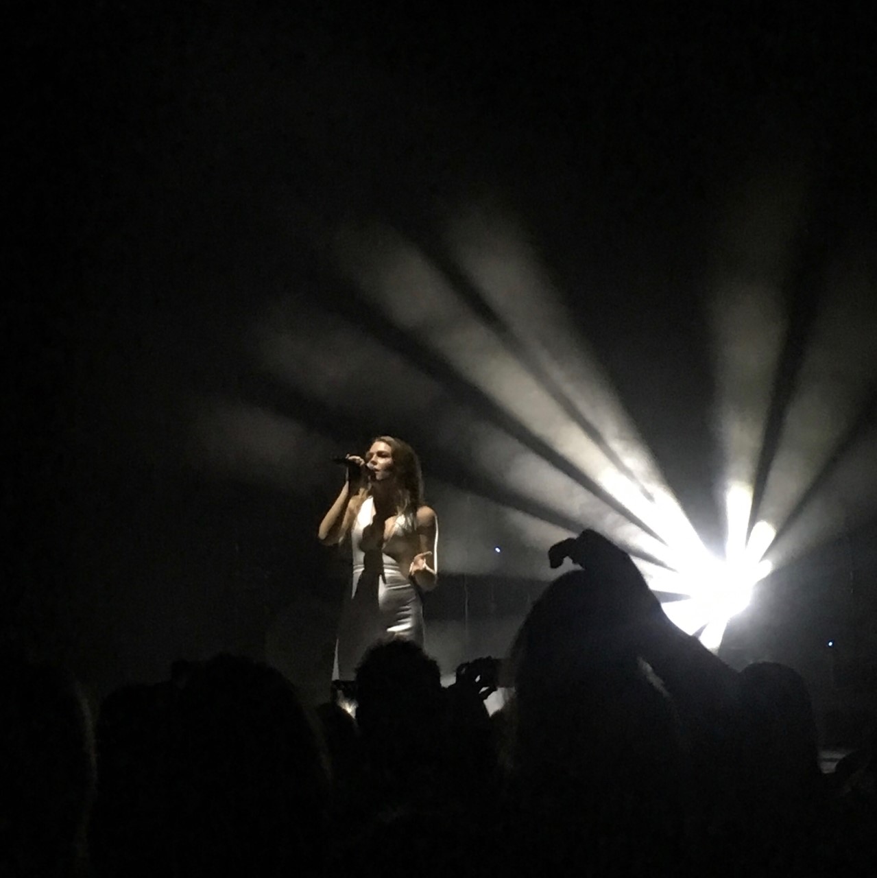 A Maggie Rogers Concert Review